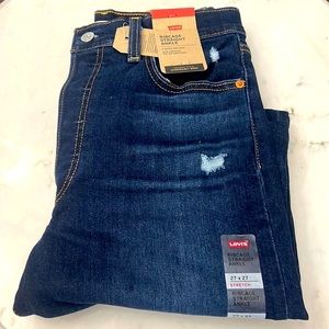 ✨NWT✨Levi’s Ribcage Straight Ankle Jeans🎉